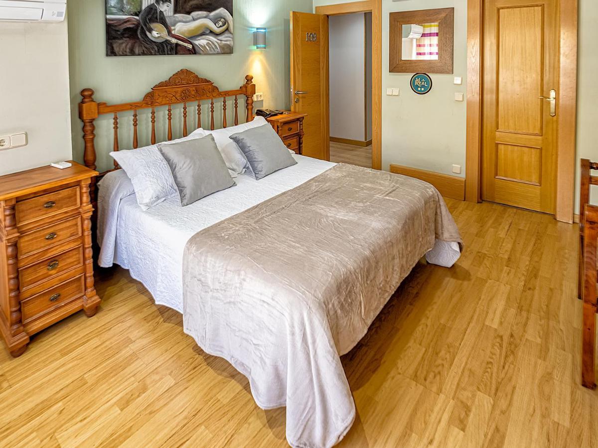 Hostal Real Aranjuez Buitenkant foto