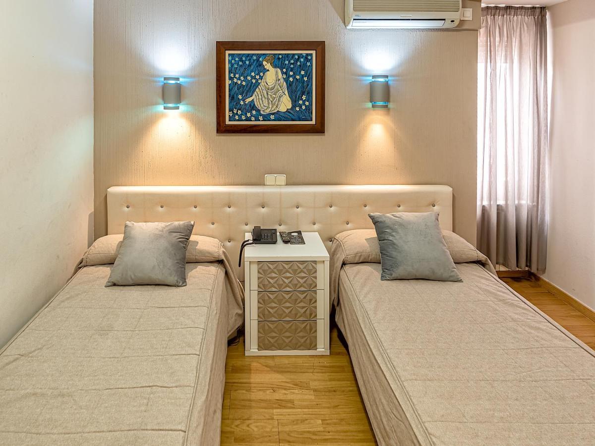 Hostal Real Aranjuez Buitenkant foto