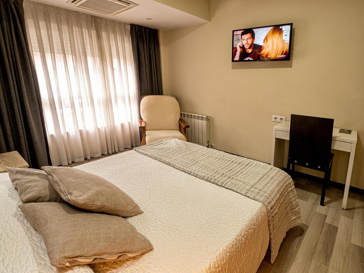 Hostal Real Aranjuez Buitenkant foto