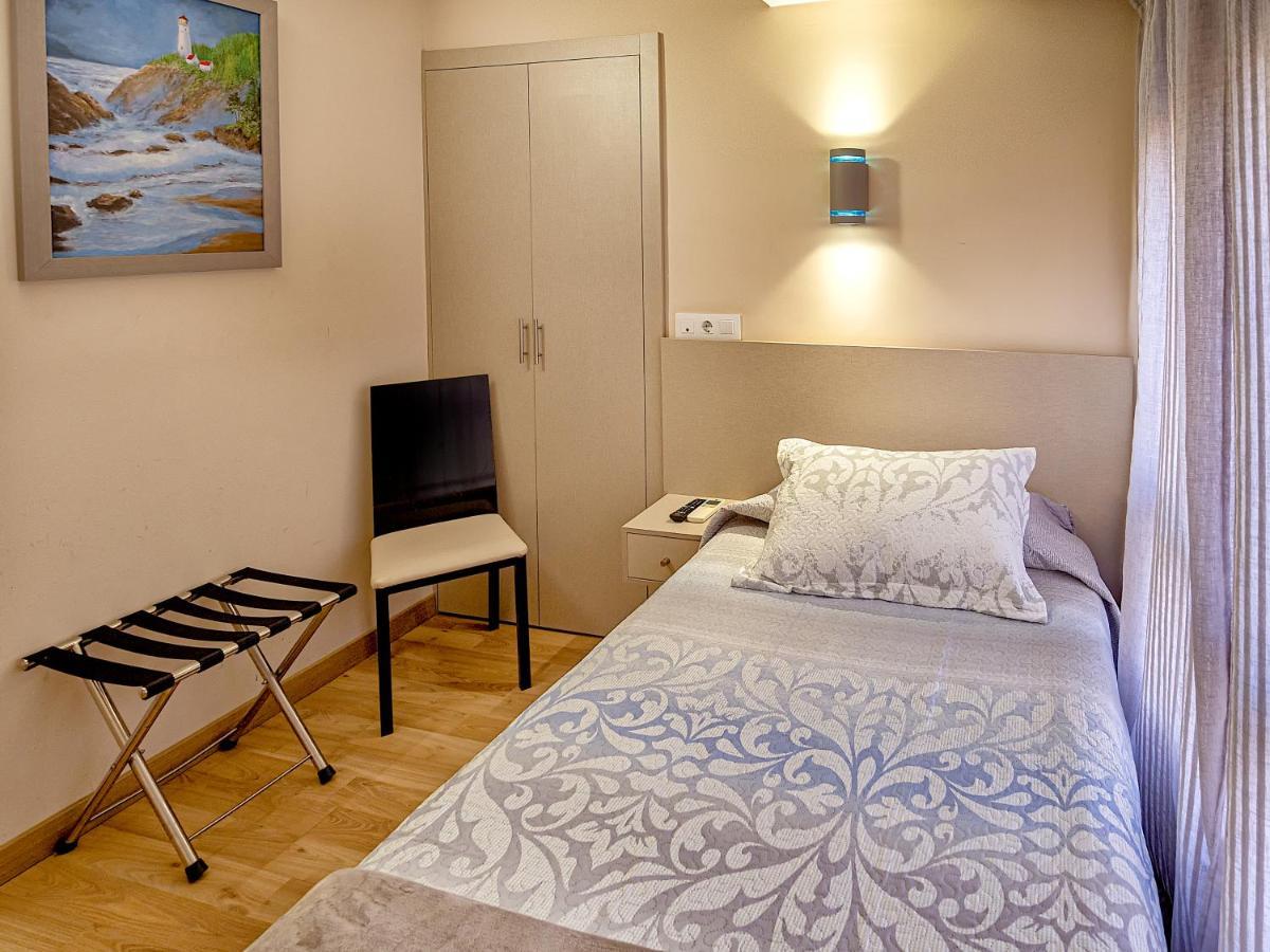Hostal Real Aranjuez Buitenkant foto