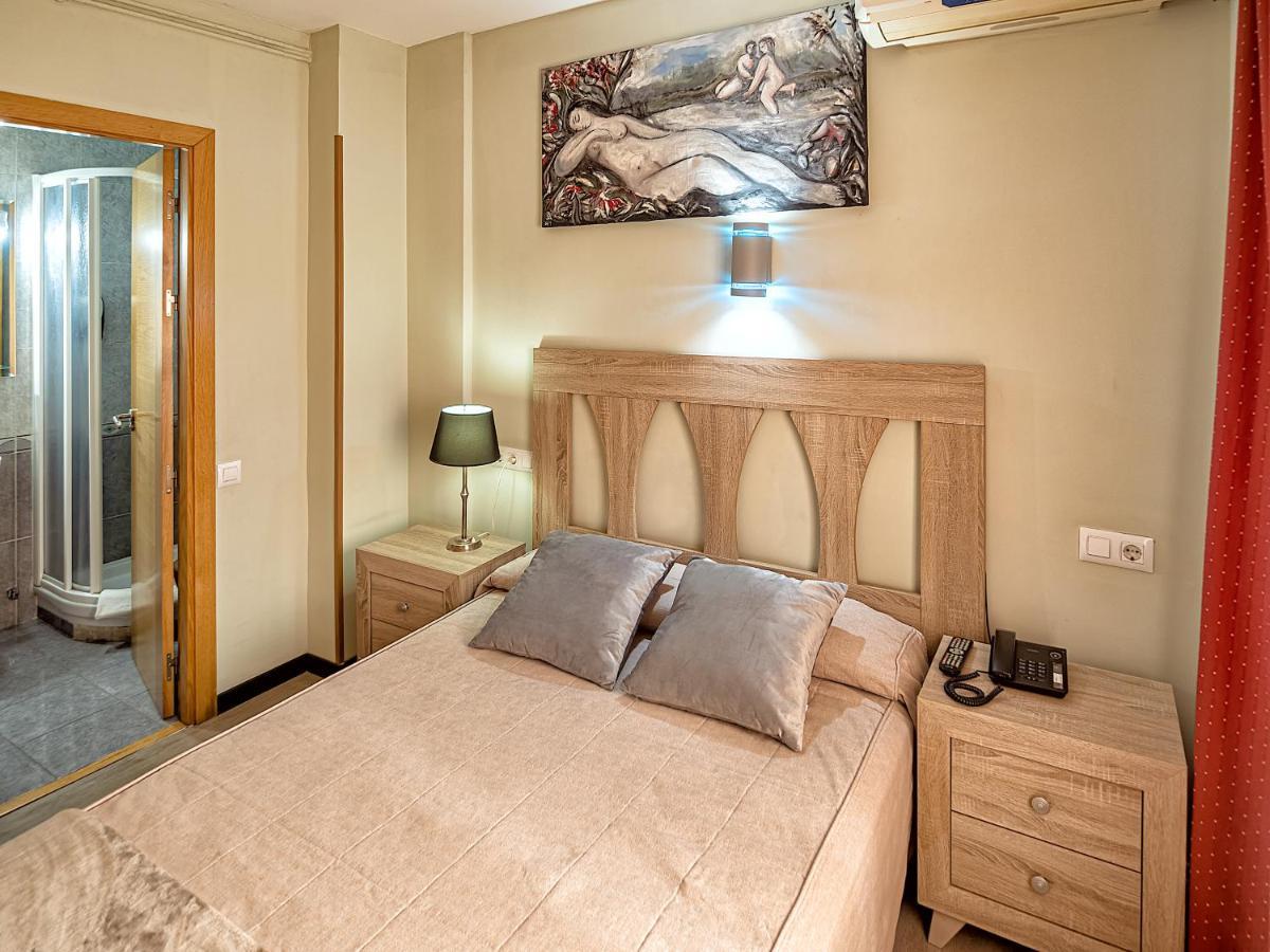 Hostal Real Aranjuez Buitenkant foto