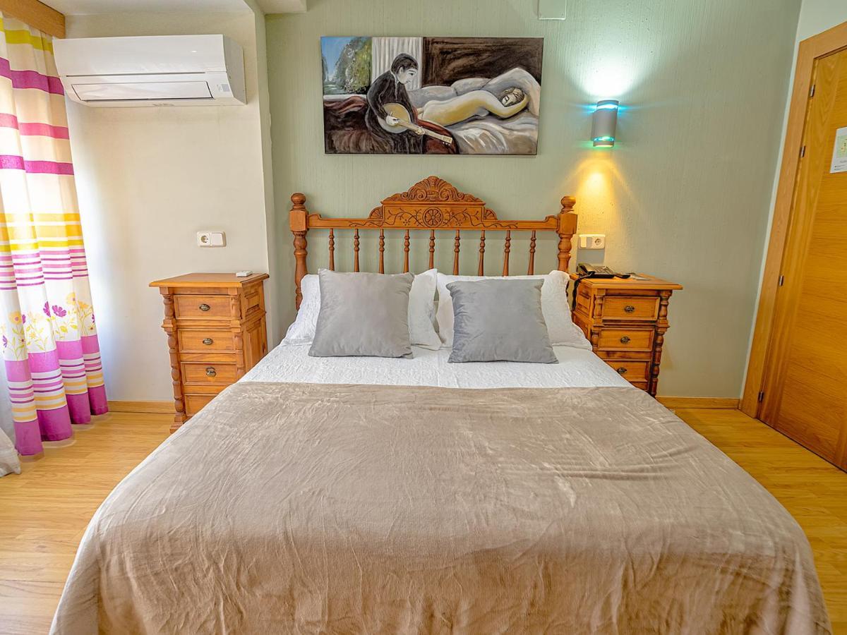 Hostal Real Aranjuez Buitenkant foto